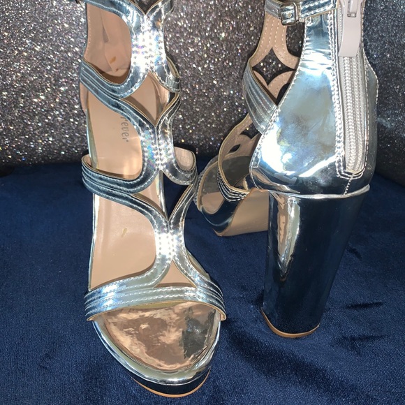 Silver High Heels - Picture 7 of 11